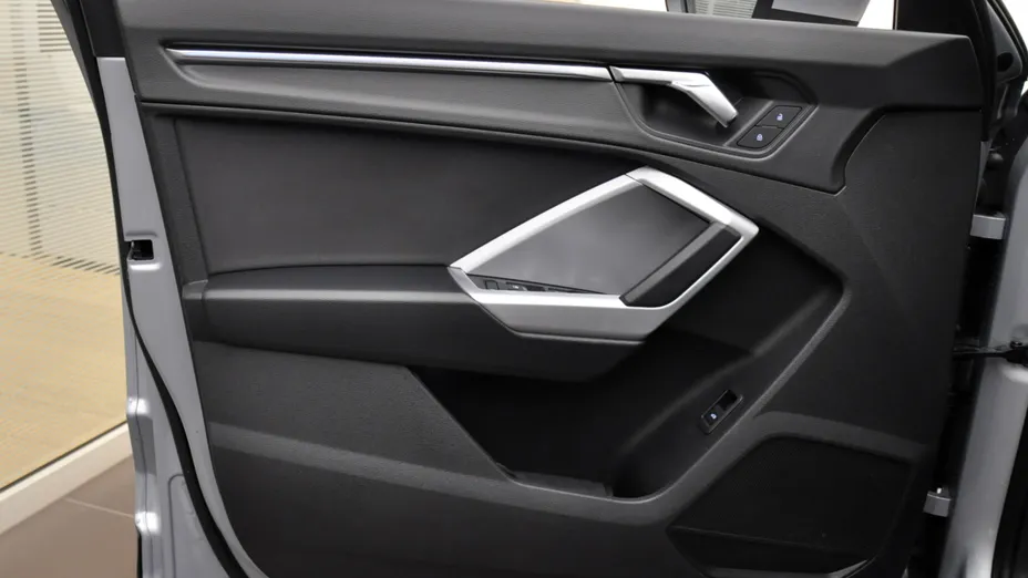 AUDI Q3 Q3 35 TFSI mHEV S tronic