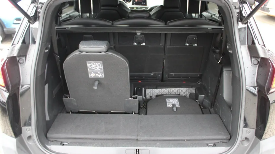 PEUGEOT 5008 5008 1.6 PureTech GT Line S&S EAT8