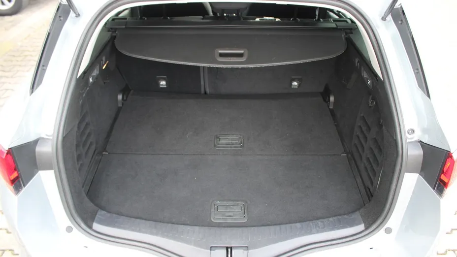 RENAULT Megane Megane 1.5 Blue dCi Zen EDC