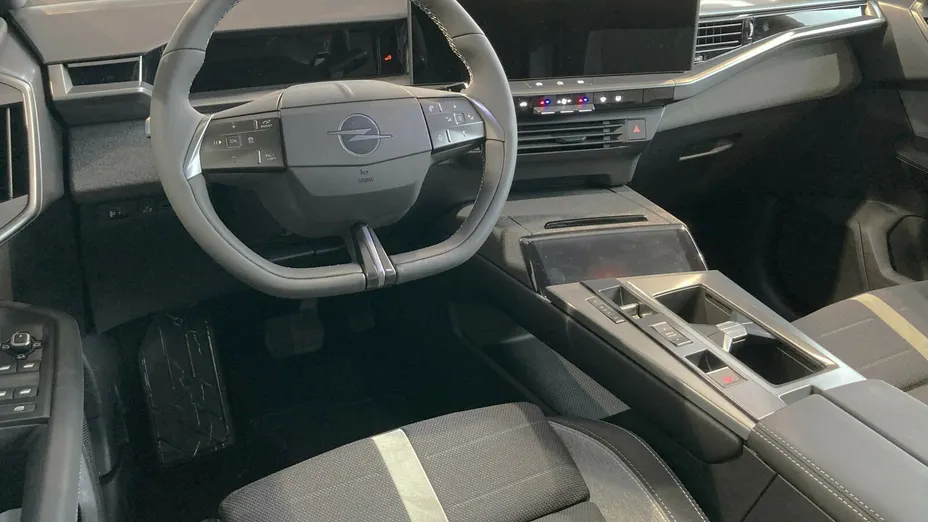 OPEL Grandland X Grandland 1.2 mHEV Edition eDTC6 Nowy