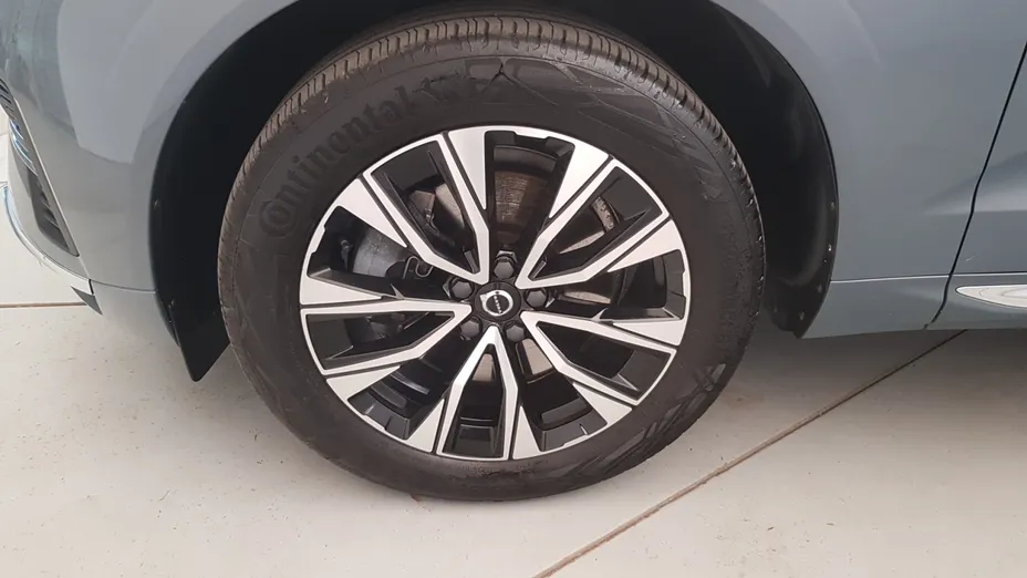 VOLVO XC60 XC60 B4 D AWD Plus Bright aut