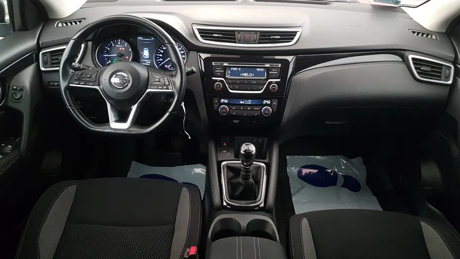NISSAN Qashqai Qashqai 1.2 DIG-T Acenta