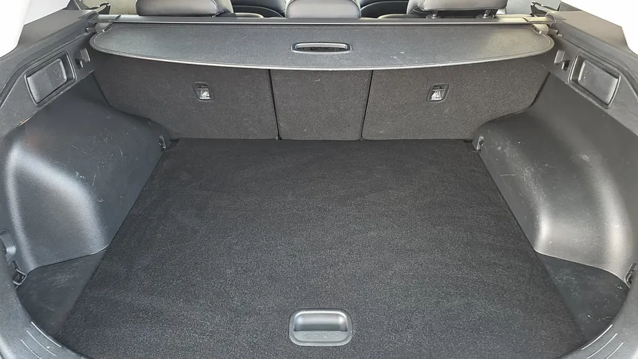 KIA Sportage Sportage 1.6 T-GDI HEV Business Line 4WD aut