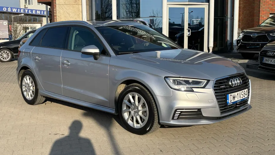 AUDI A3 A3 1.4 TFSI e-tron S tronic