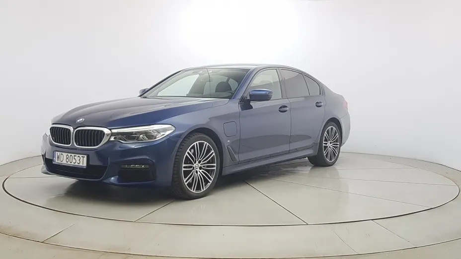 BMW Seria 5 530e iPerformance xDrive M Sport sport-aut