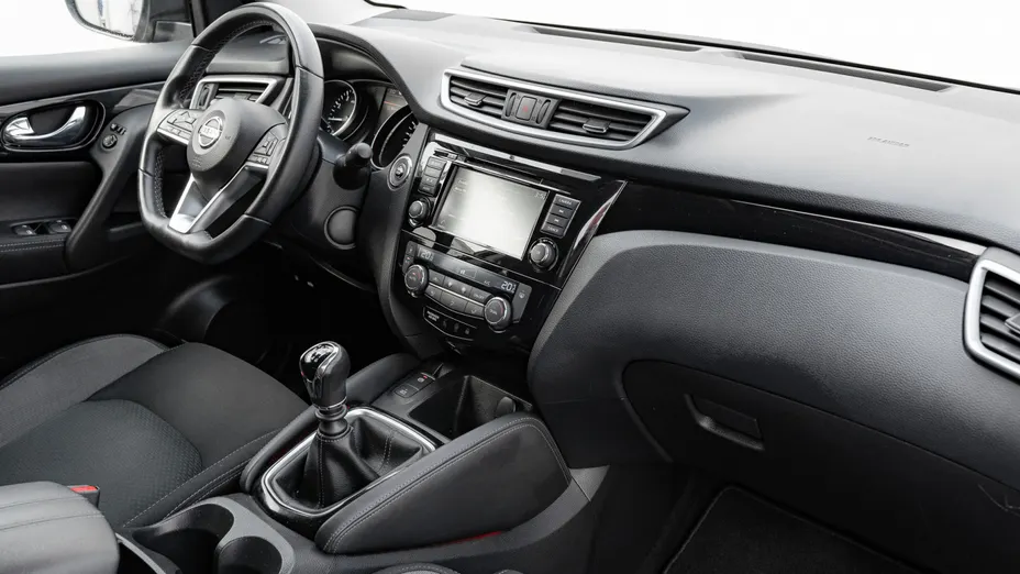 NISSAN Qashqai Qashqai 1.3 DIG-T N-Connecta EU6d