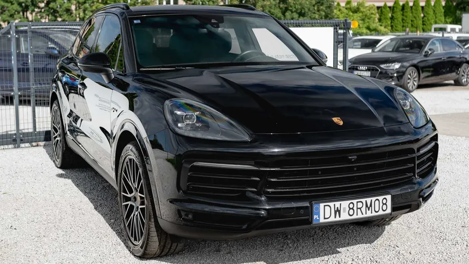 PORSCHE Cayenne Cayenne E-Hybrid