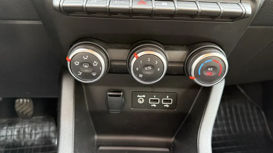RENAULT Clio Clio 1.0 TCe Equilibre