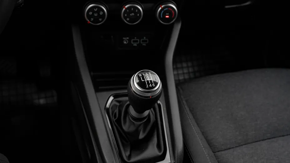RENAULT Clio Clio 1.0 TCe Equilibre