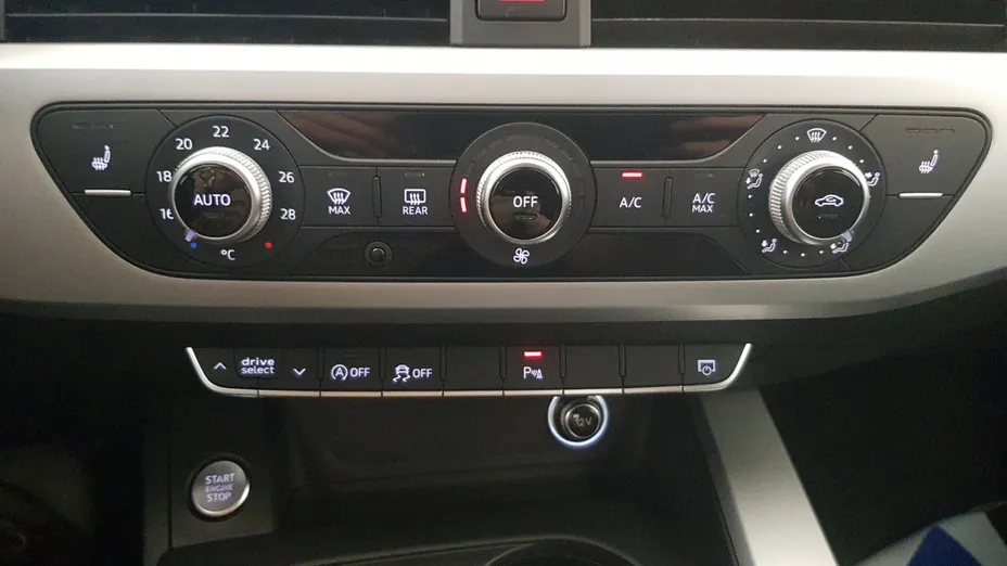 AUDI A4 A4 2.0 TDI S tronic