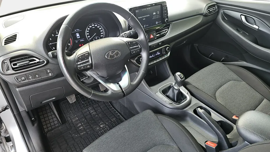 HYUNDAI i30 i30 1.5 DPI Smart