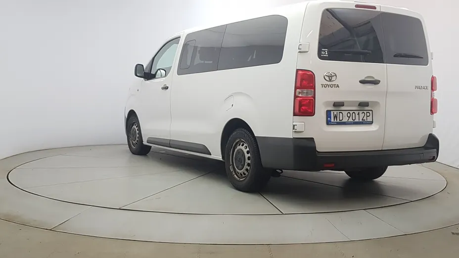 TOYOTA Proace Proace Kombi 2.0 D-4D Long 2,8t