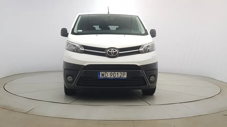 TOYOTA Proace Proace Kombi 2.0 D-4D Long 2,8t