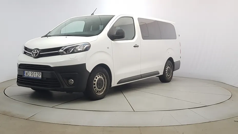 TOYOTA Proace Proace Kombi 2.0 D-4D Long 2,8t