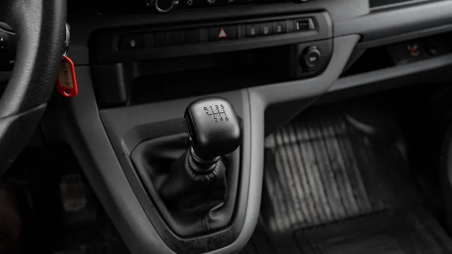 TOYOTA Proace Proace Kombi 2.0 D-4D Long 2,8t