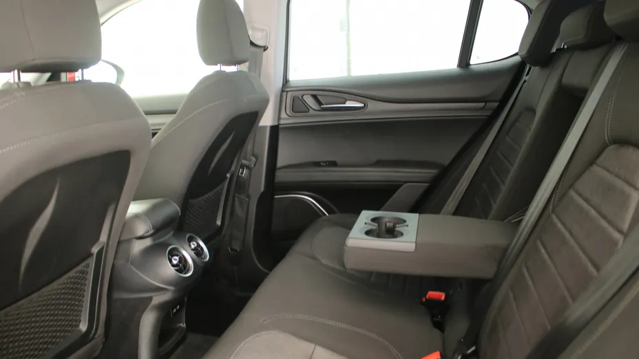 ALFA ROMEO Stelvio Stelvio 2.0 Turbo Q4 aut