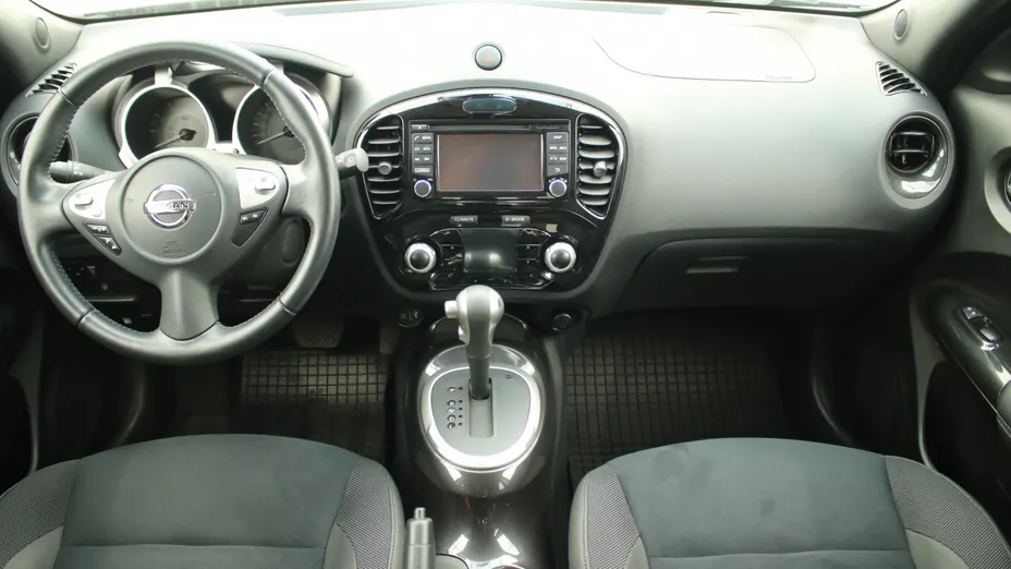NISSAN Juke Juke 1.6 N-Connecta Xtronic