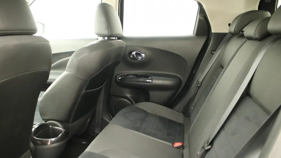 NISSAN Juke Juke 1.6 N-Connecta Xtronic