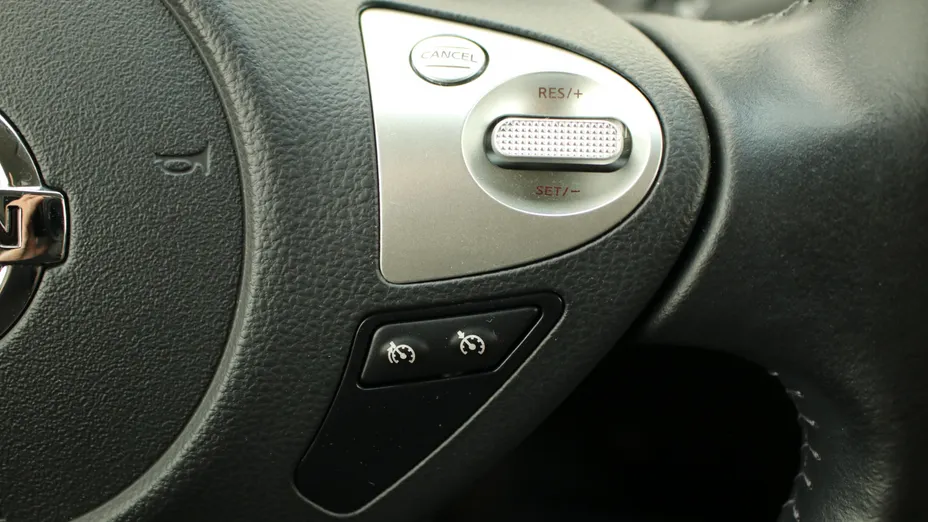 NISSAN Juke Juke 1.6 N-Connecta Xtronic