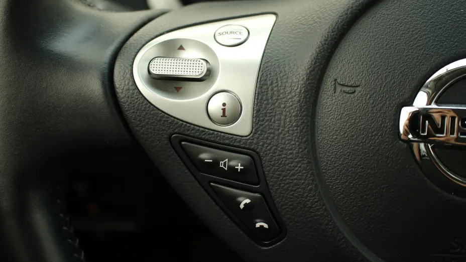 NISSAN Juke Juke 1.6 N-Connecta Xtronic