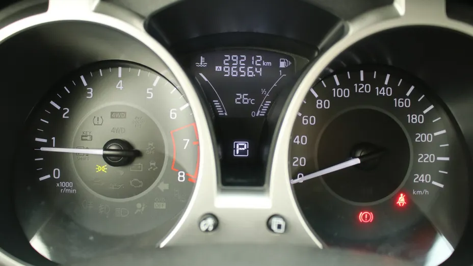 NISSAN Juke Juke 1.6 N-Connecta Xtronic