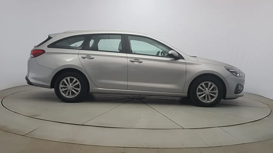 HYUNDAI i30 i30 1.0 T-GDI Modern