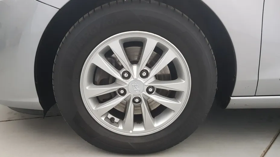 HYUNDAI i30 i30 1.0 T-GDI Modern