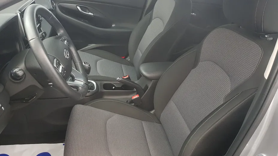 HYUNDAI i30 i30 1.0 T-GDI Modern