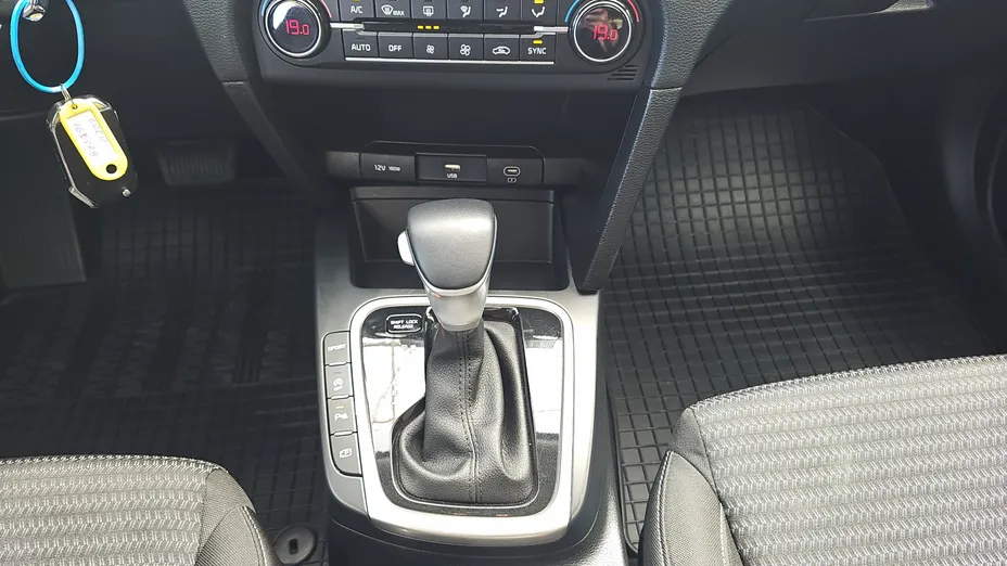 KIA Cee'd Ceed 1.5 T-GDI M DCT