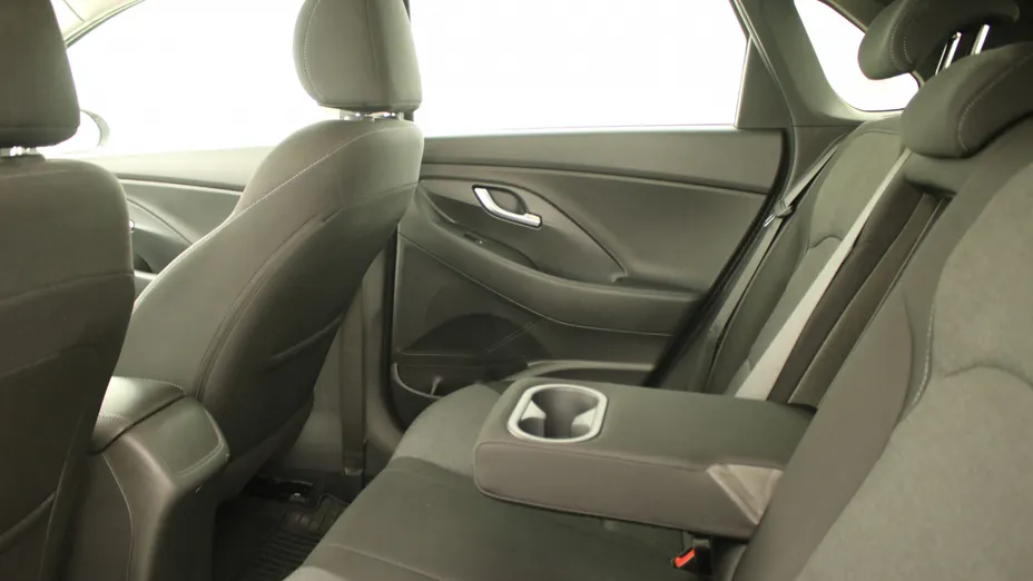 HYUNDAI i30 i30 1.5 DPI Smart