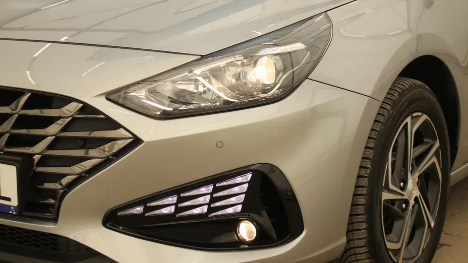 HYUNDAI i30 i30 1.5 DPI Smart