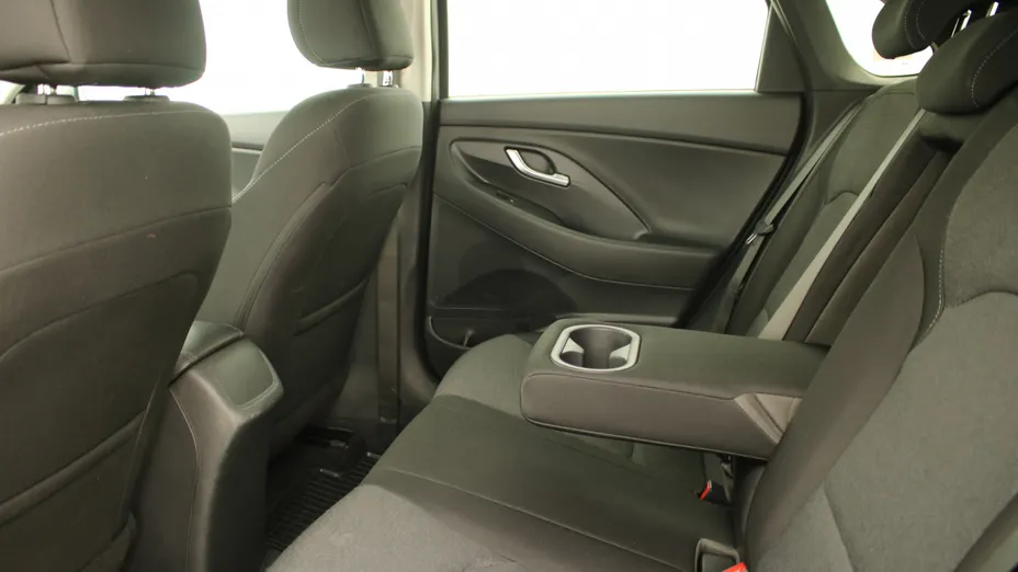 HYUNDAI i30 i30 1.5 DPI Smart