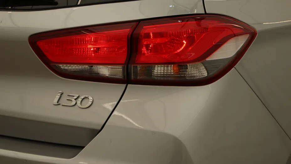 HYUNDAI i30 i30 1.5 DPI Smart