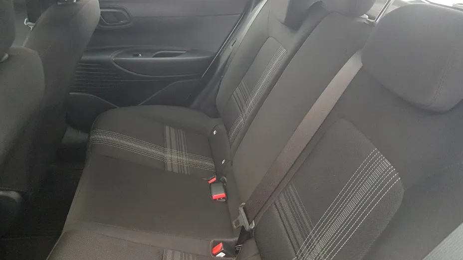 HYUNDAI i20 i20 1.2 Pure