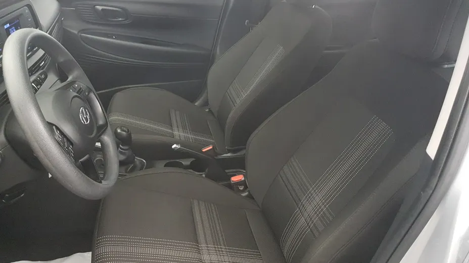 HYUNDAI i20 i20 1.2 Pure