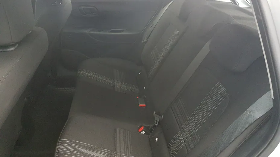 HYUNDAI i20 i20 1.2 Pure