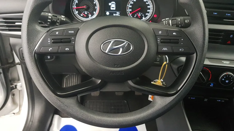 HYUNDAI i20 i20 1.2 Pure