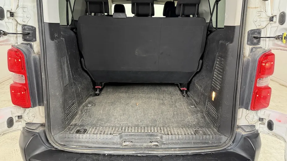 TOYOTA Proace Proace Kombi 2.0 D-4D Long 2,8t