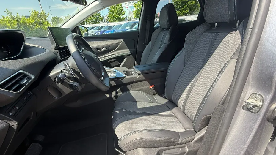 PEUGEOT 3008 3008 1.2 PureTech Allure Pack S&S EAT8