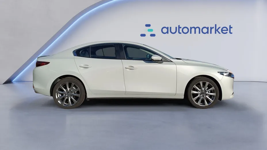 MAZDA 3 3 2.0 mHEV Exclusive-Line