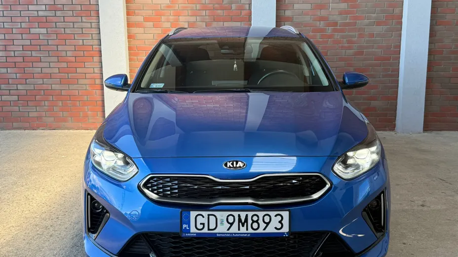 KIA Cee'd Ceed 1.6 GDI PHEV L DCT