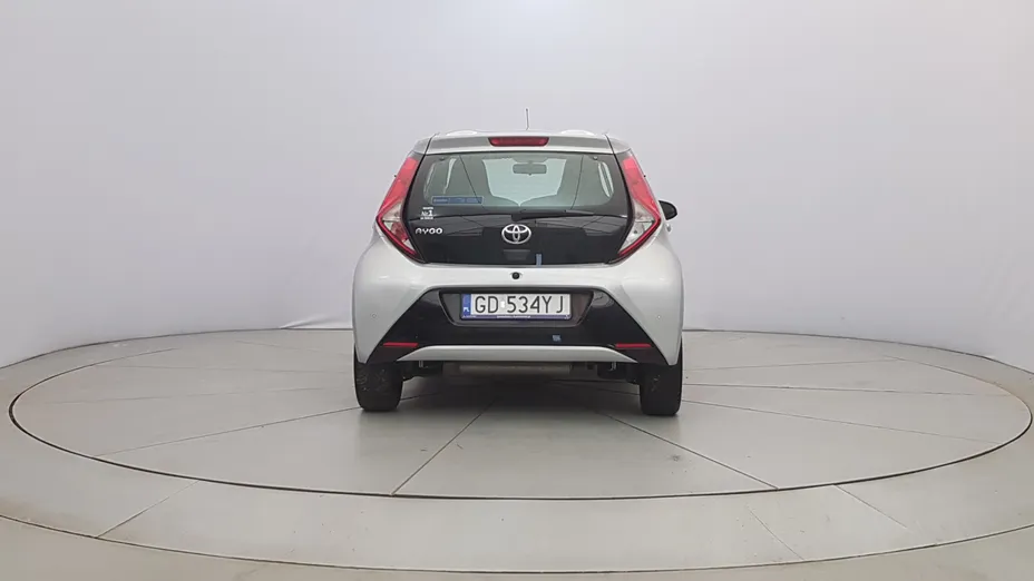 TOYOTA Aygo Aygo 1.0 VVT-i X-play