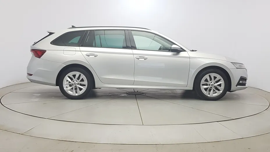 SKODA Octavia Octavia 1.5 TSI e-Tec Ambition DSG