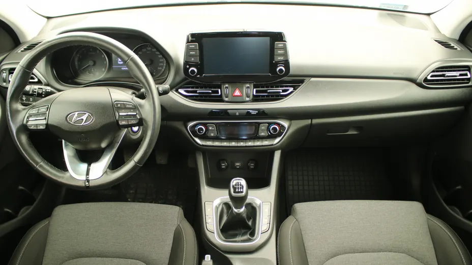 HYUNDAI i30 i30 1.5 DPI Smart