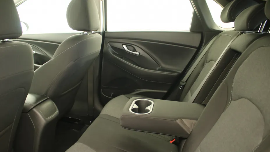 HYUNDAI i30 i30 1.5 DPI Smart