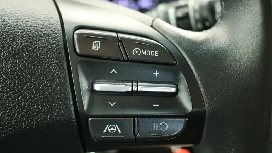 HYUNDAI i30 i30 1.5 DPI Smart