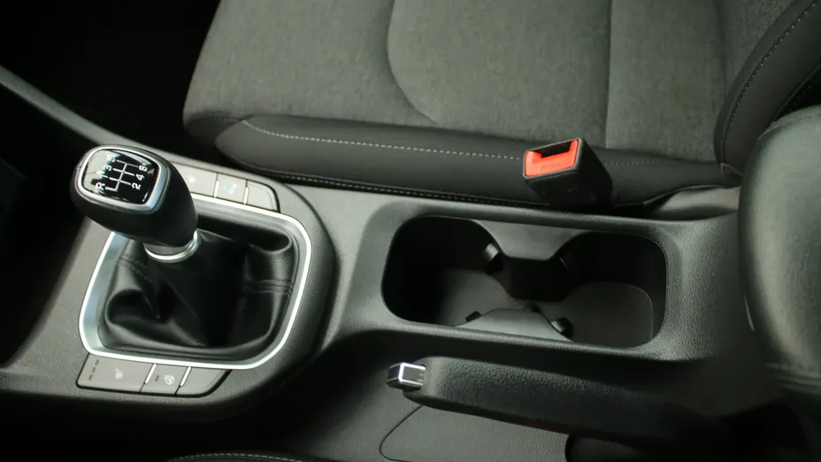 HYUNDAI i30 i30 1.5 DPI Smart