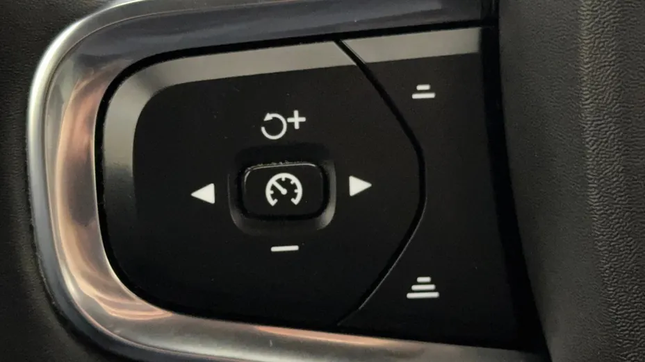 VOLVO XC40 XC40 B3 Core aut