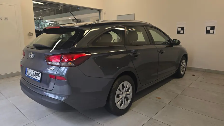 HYUNDAI i30 i30 1.6 D Classic +