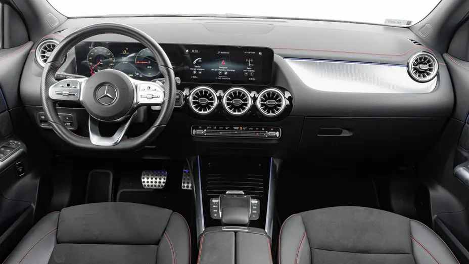 MERCEDES-BENZ EQA EQA 250 66.5kWh AMG Line